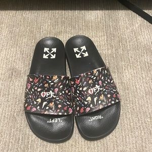 Off white floral slides size 9